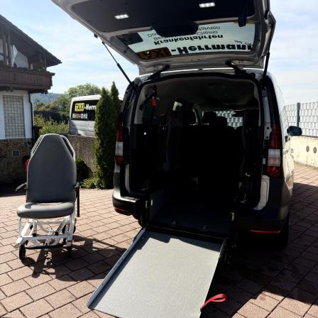 Roll- und Tragestuhlfahrten